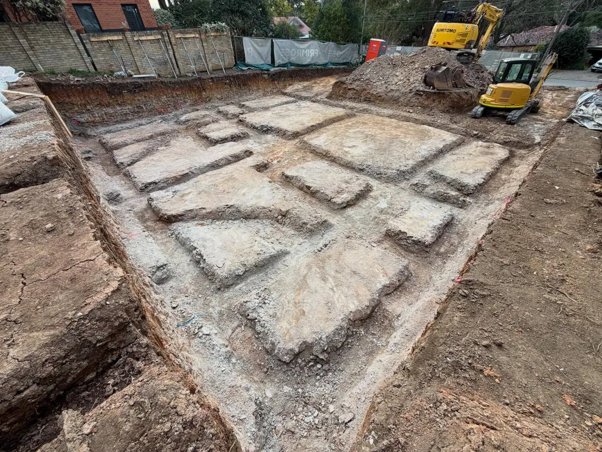 Basement footings cut into sandstone, Lane Cove