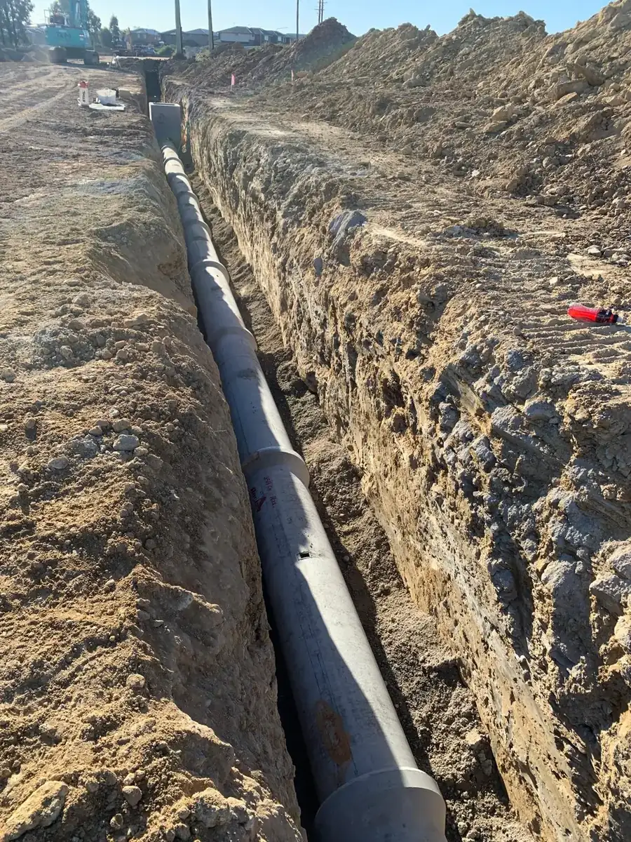 Service trenching